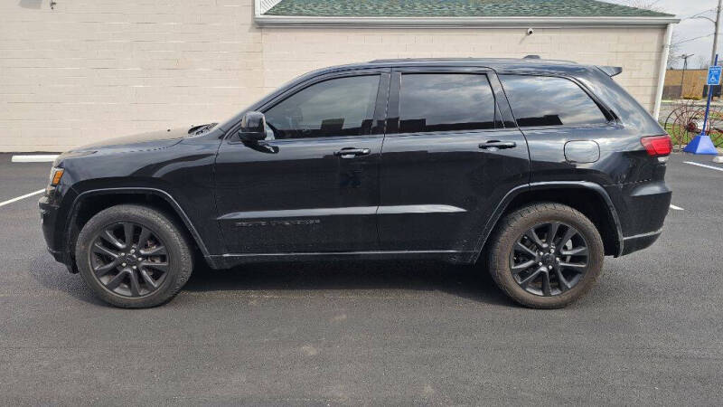 2020 Jeep Grand Cherokee Laredo