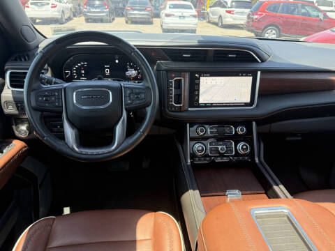 2023 GMC Yukon Denali Ultimate