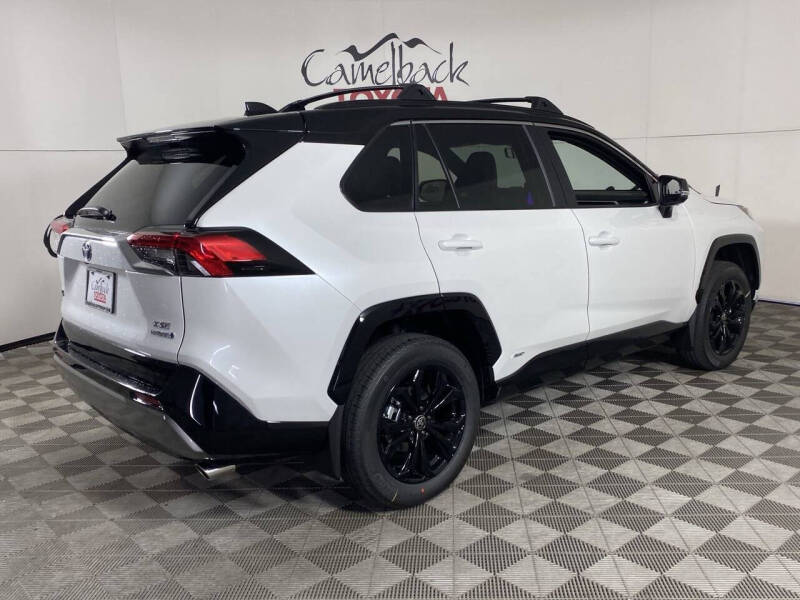 2024 Toyota RAV4 Hybrid XSE