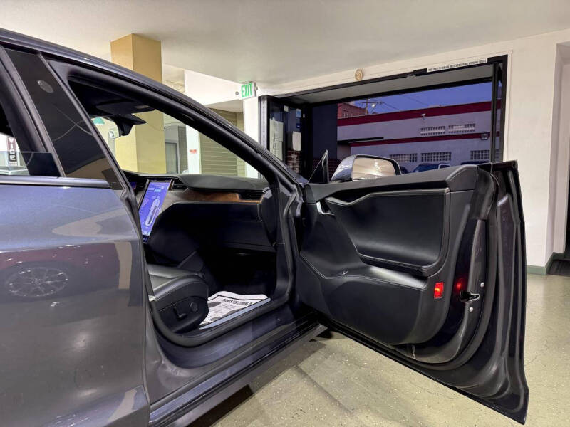 2019 Tesla Model S Long Range