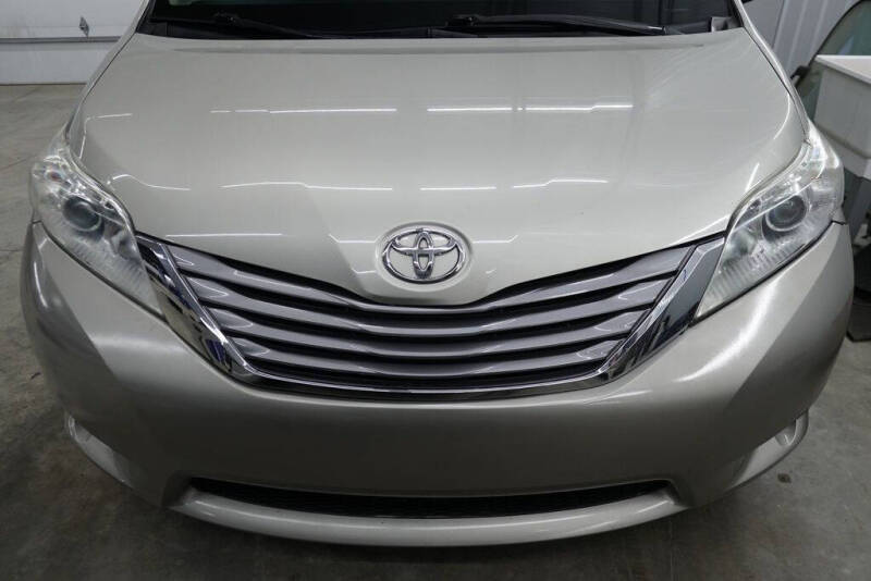 2016 Toyota Sienna