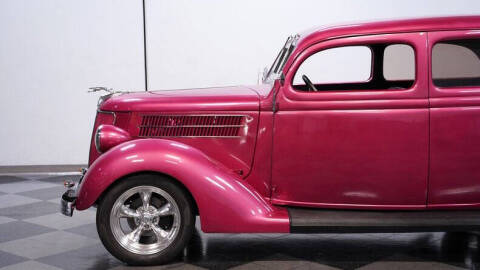 1936 Ford Deluxe