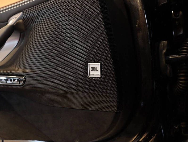 2022 Ferrari SF90 Spider