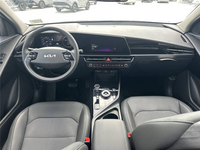 2025 Kia Niro EV Wind