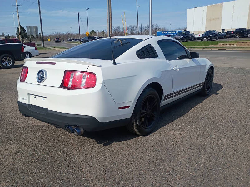 2010 Ford Mustang V6