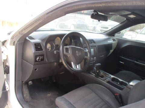 2012 Dodge Challenger SXT