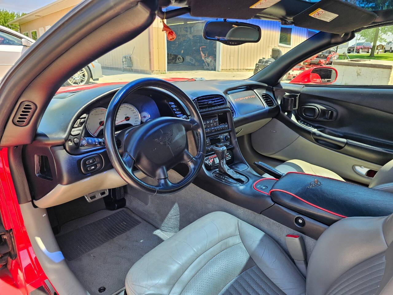 2001 Chevrolet Corvette 100