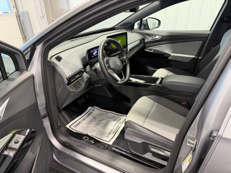 2023 Volkswagen ID.4 Pro