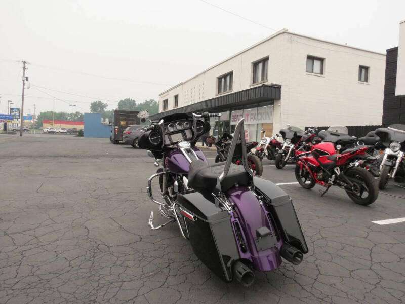 2016 Harley-Davidson FLHTCUL Ultra Classic Low