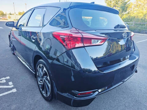 2016 Scion iM