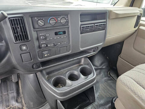 2005 GMC Savana 3500