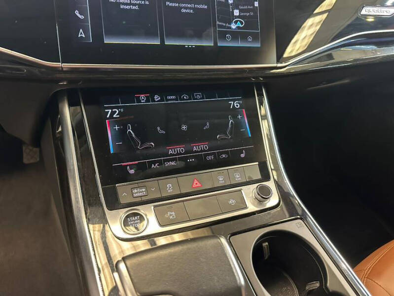 2023 Audi Q7 quattro Premium 55 TFSI