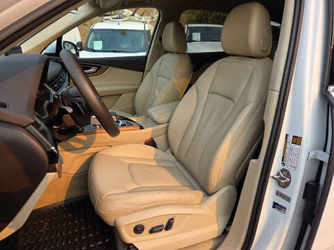 2017 Audi Q7 3.0T quattro Premium Plus