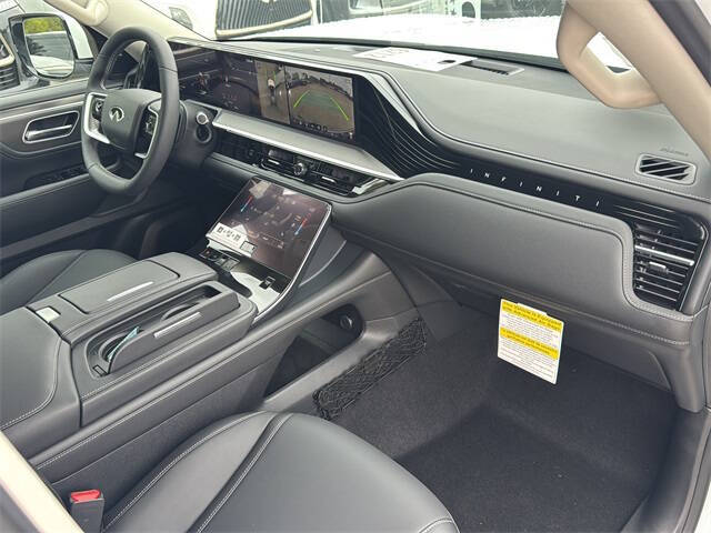 2026 Infiniti QX80 Pure