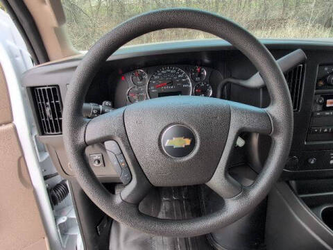 2026 Chevrolet Express 2500