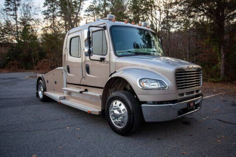 2015 Freightliner M2 106