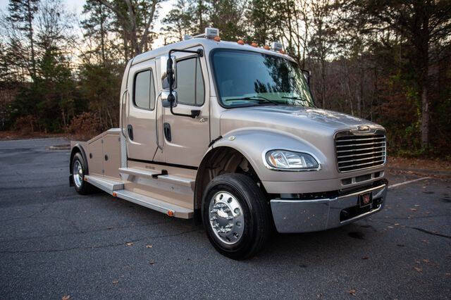 2015 Freightliner M2 106