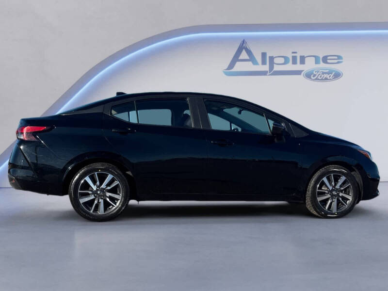 2021 Nissan Versa SV