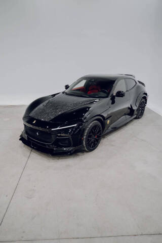 2025 Ferrari Purosangue