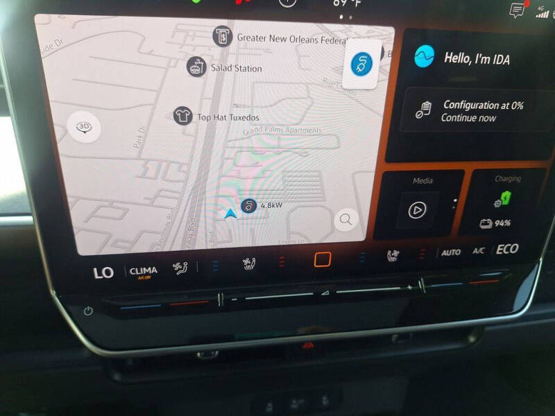 2025 Volkswagen ID. Buzz Pro S Plus 4Motion
