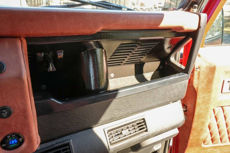 1991 Land Rover Defender