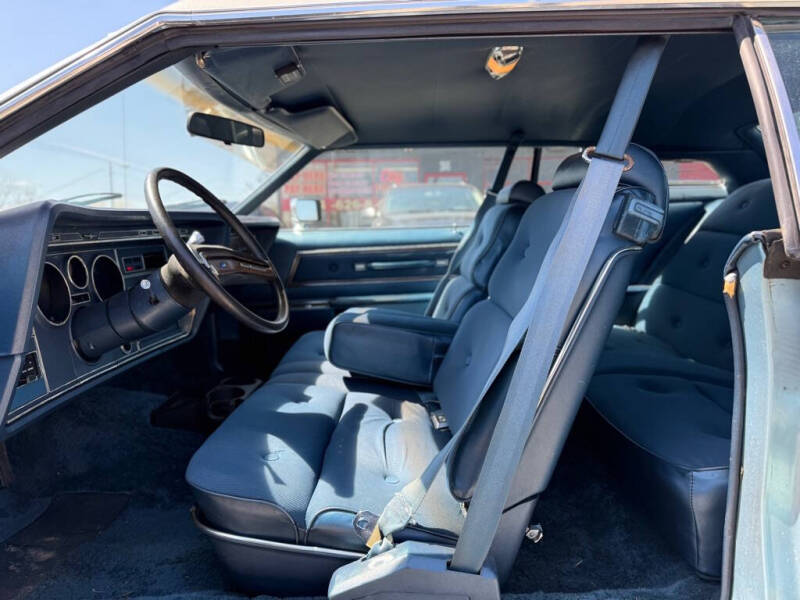 1974 Ford Thunderbird