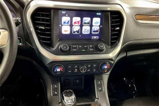 2017 GMC Acadia SLE-2