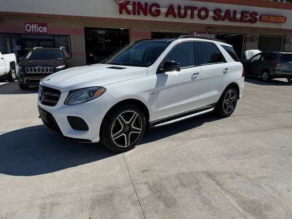 2018 Mercedes-Benz GLE-Class AMG GLE43's photo