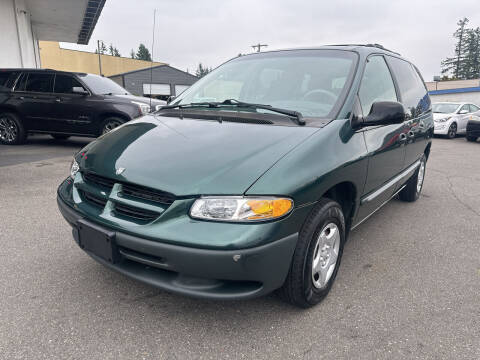 1999 Dodge Caravan for sale at Daytona Motor Co in Lynnwood WA