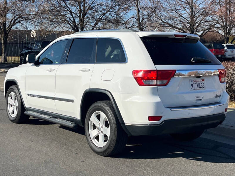 2013 Jeep Grand Cherokee Laredo