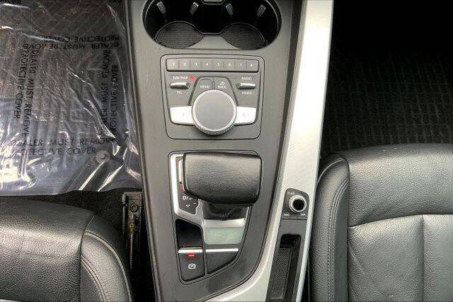 2017 Audi A4 2.0T quattro Premium Plus