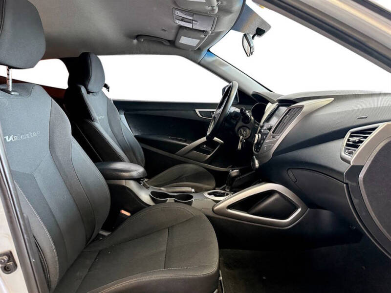 2017 Hyundai Veloster