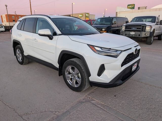 2023 Toyota RAV4 XLE