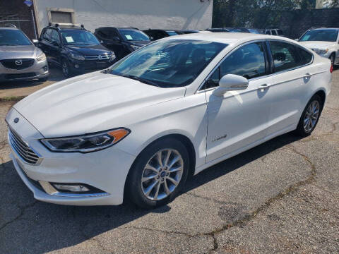 2017 Ford Fusion Hybrid SE