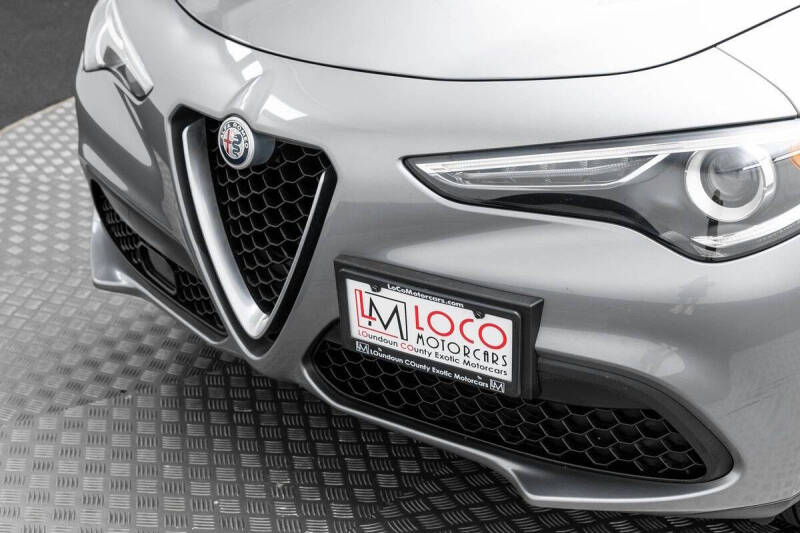 2018 Alfa Romeo Stelvio Sport