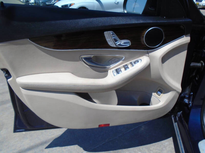 2016 Mercedes-Benz C-Class C 300