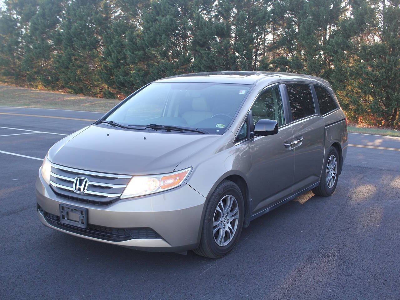 2013 Honda Odyssey for sale at Atlas 4 Auto Sales in Fredericksburg, VA