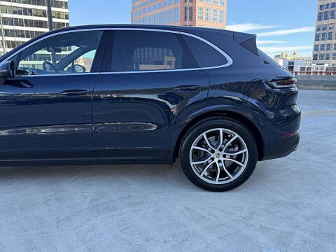 2024 Porsche Cayenne