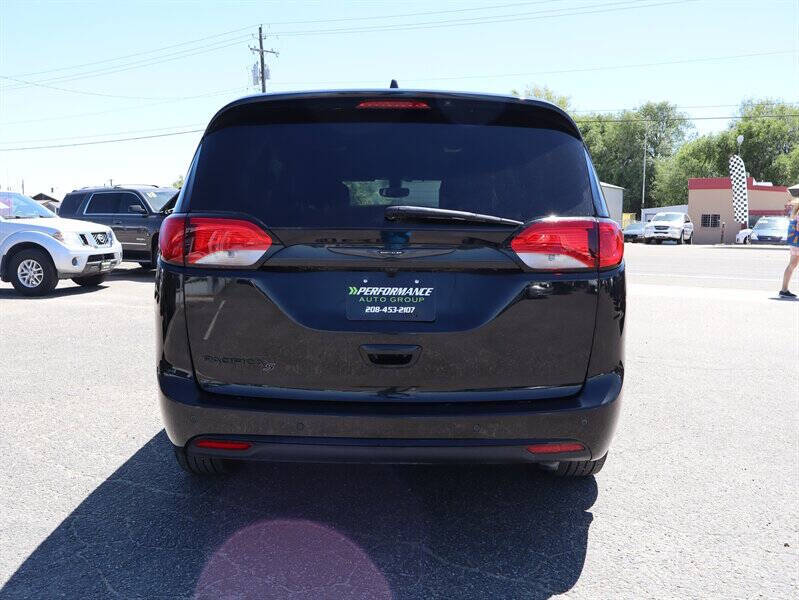 2020 Chrysler Pacifica Touring L Plus