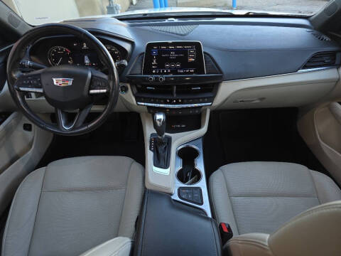 2024 Cadillac CT4 Premium Luxury