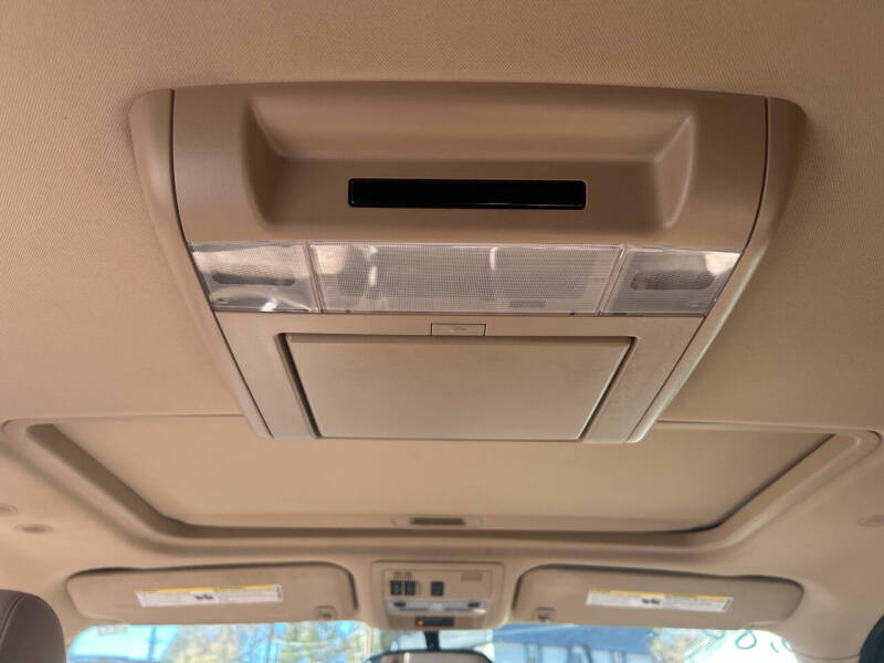 2010 Cadillac Escalade ESV Luxury