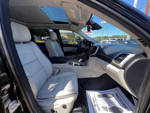 2018 Jeep Grand Cherokee Summit