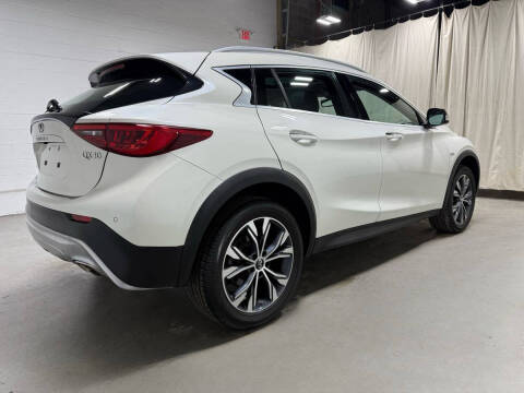 2018 Infiniti QX30 Premium
