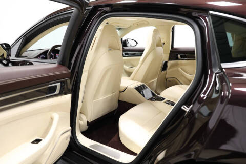 2021 Porsche Panamera