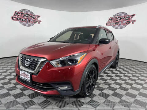 2020 Nissan Kicks SR