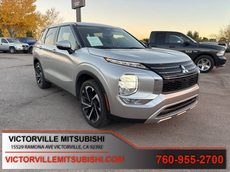 2024 Mitsubishi Outlander SE