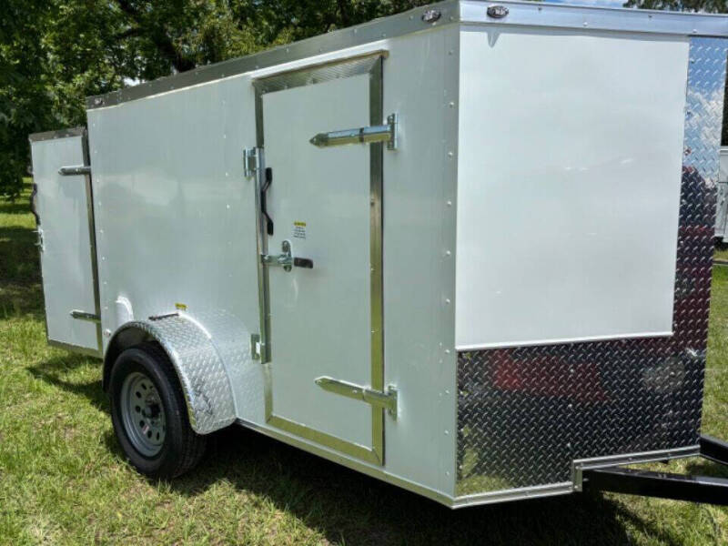 2025 South River Cargo 5x8SA Enclosed Cargo Barn Door