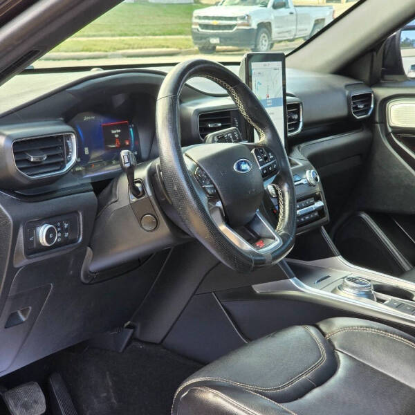 2020 Ford Explorer ST