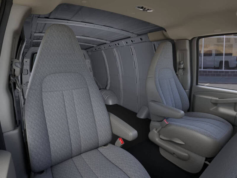 2026 Chevrolet Express 2500