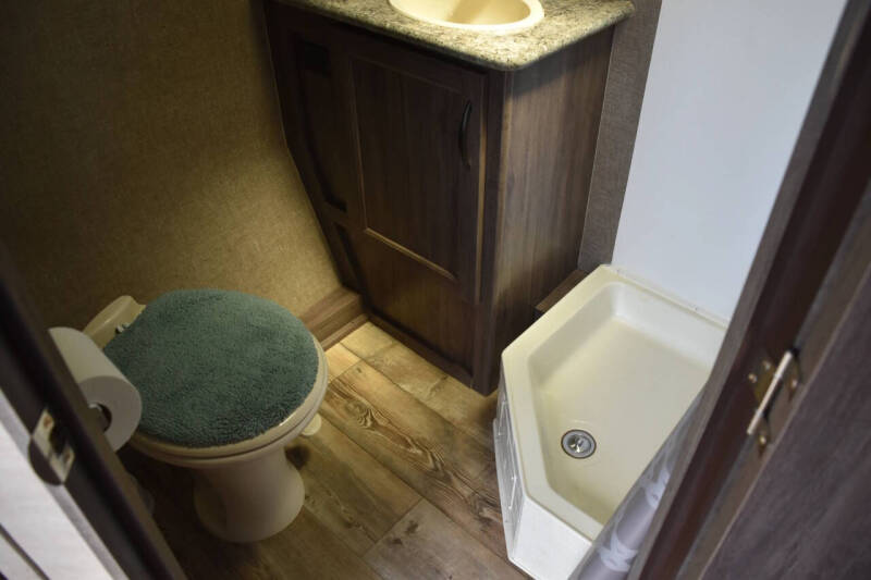 2019 Pacific Coachworks Mighty Lite Mini